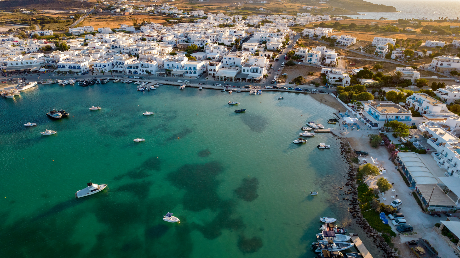 ANTIPAROS_LIMANI